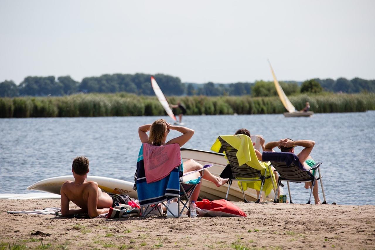 Vakantiepark De Kuilart Koudum Экстерьер фото