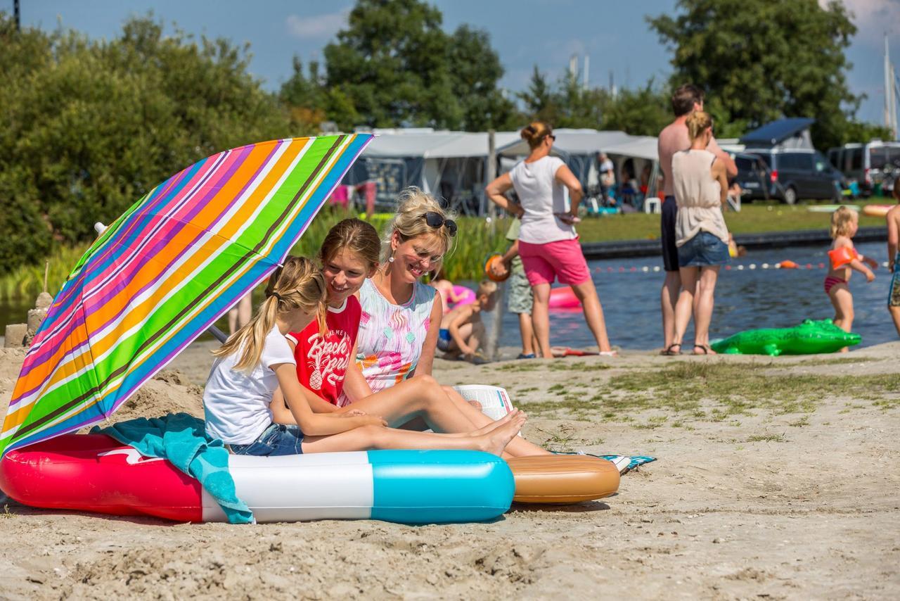 Vakantiepark De Kuilart Koudum Экстерьер фото